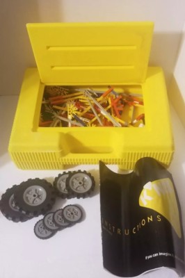 1993 K'nex Basic Set 30010 Yellow Carrying Case Instruction Book