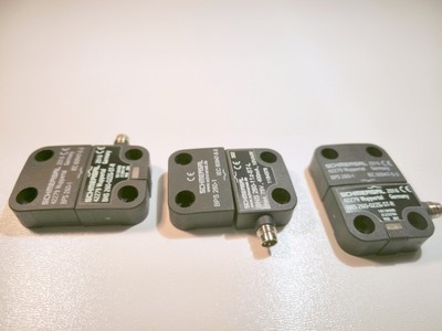 2 x SCHMERSAL BNS 260-02ZG-ST-R + 1 x BNS 260-11Z-ST-L+3 x BPS 260-1, NEU