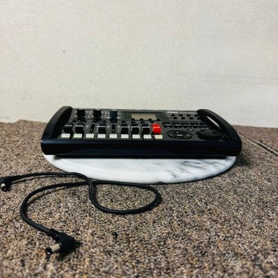 ZOOM R8 Multitrack 8 Track Digital Recorder Sampler #0002