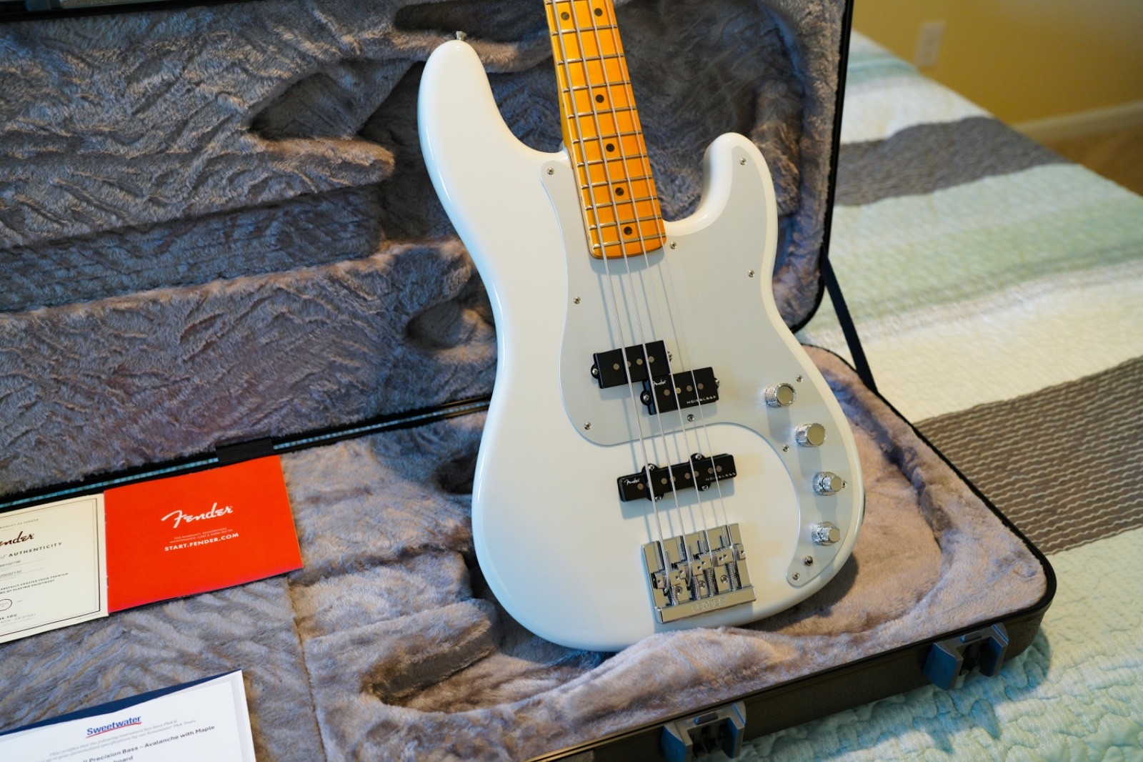 2025 Fender American Ultra II Precision Bass (Plek Pro Setup) Avalanche Finish
