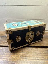 Vintage 1965 Uneeda Doll Co Exclusive Cardboard Travel Trunk