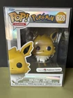Funko POP! Jolteon Pearlescent #628 Pokemon Center Exclusive w/ protector