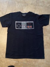 Nintendo Entertainment System NES Controller Classic Mens T Shirt Sz Large Black