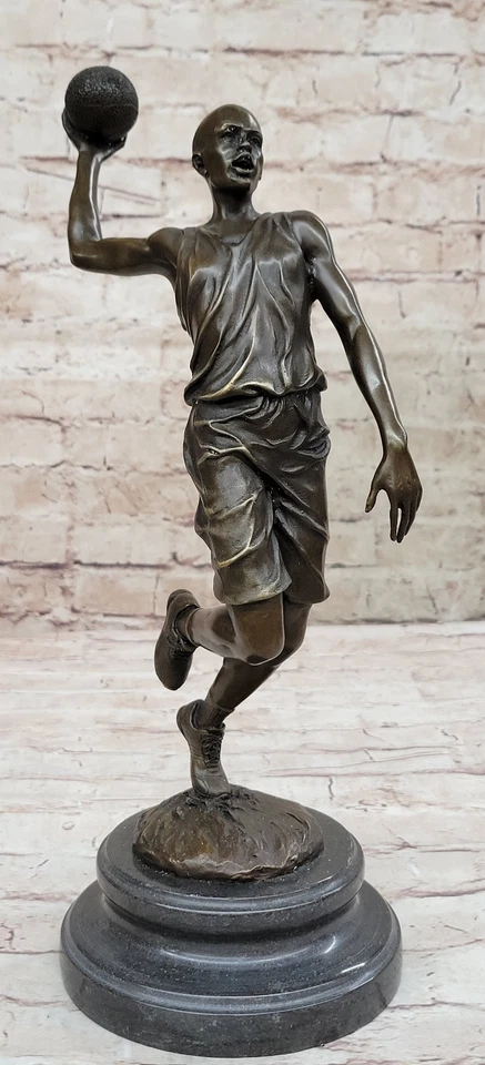 BALONCESTO BRONCE ESCULTURA FIGURA TROFEO HECHO A MANO GRAN CALIDAD TRABAJO HOGAR DECORACIÓN Foto 3 de 4