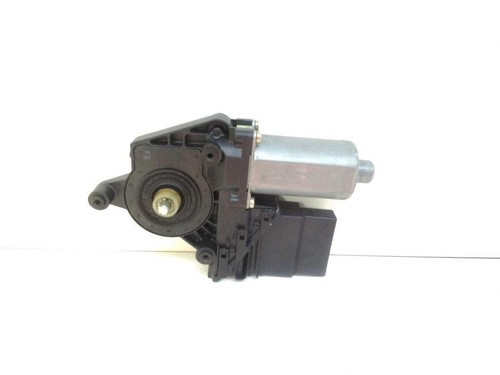 Volkswagen PASSAT B5.5 2001 Fensterhebermotor 3B9839751 20334543