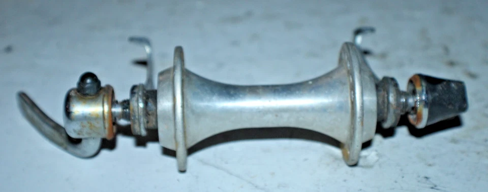 Vintage Maillard Front Road Bike Hub Freewheel Silver 100mm 36H QR USA Shipper:) - Image 3 of 4