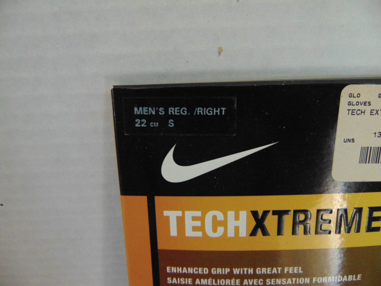 NEW Nike Tech Xtreme Men's Right Hand Golf Glove Size S Black White