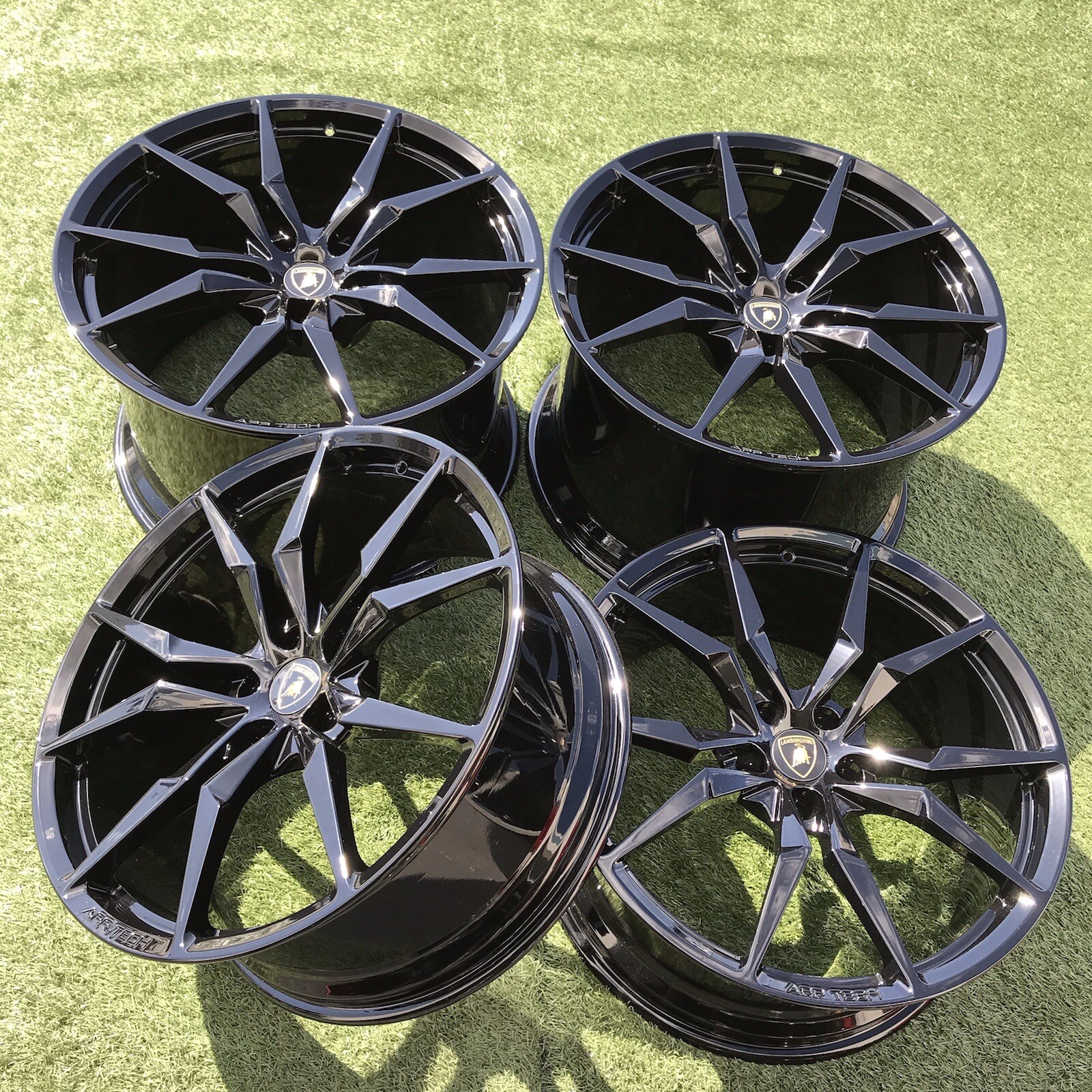 20 21 LAMBORGHINI AVENTADOR SV OEM STOCK GENUINE SET OF 4 LP720 MADE BLACK DIONE