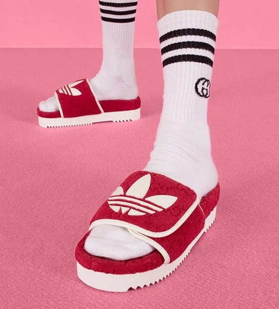 Gucci X Adidas rouge GG Supreme monogramme plateforme slides homme neuf dans sa boîte