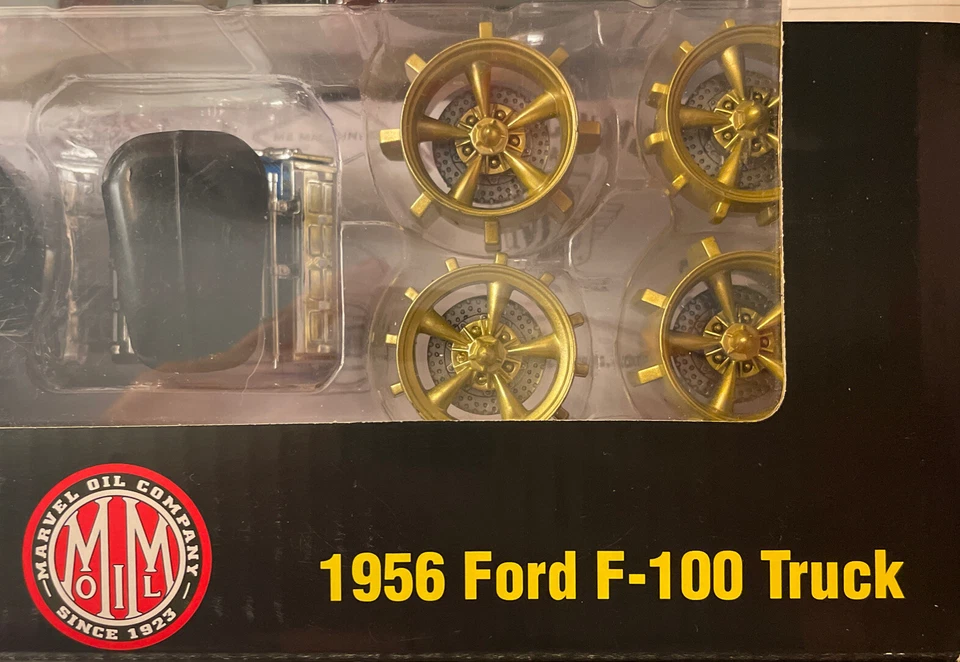 Camión Ford F-100 1956 M2 Marvel Mystery Oil 2021 kit modelo fundido a presión 1:24 Foto 3 de 4
