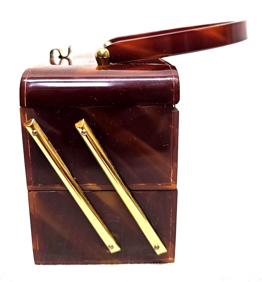 1950's 3 Tier Wilardy Style Accordion Marble Brown Lucite Handbag BIN01 DS36 - Image 2 of 4