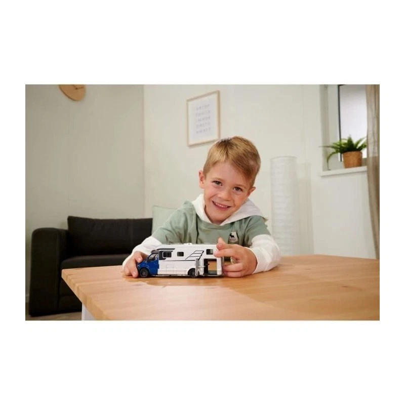 Majorette - Camping Car Mercedes - 19 cm - Portes ouvrantes - Son et lumiere - Photo 2/3