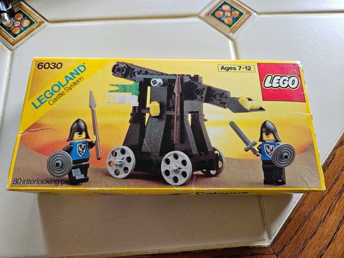 LEGO LEGOLAND Castle Black Falcons: Catapult 6030 (1984) - NEU VERSIEGELT Vintage