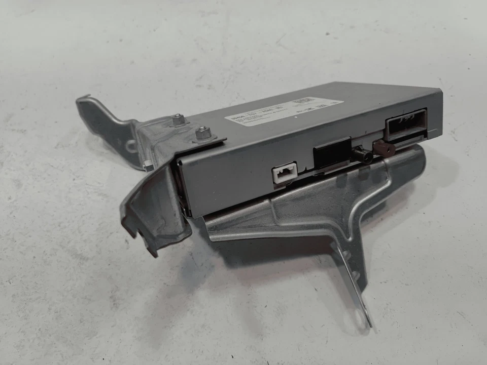 Unidad de módulo de control estabilizador de voltaje Honda Pilot 2019-2020 con soporte OEM Foto 3 de 4