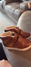 Size 10 Little Kids UGG Boots Excellent Condition 