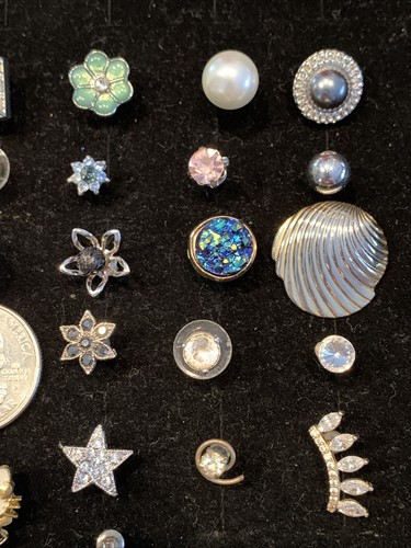 Single Stud Earrings Lot Of 50 Gold & Silver Tone Rhinestones More Vintage E288 - Picture 6 of 11