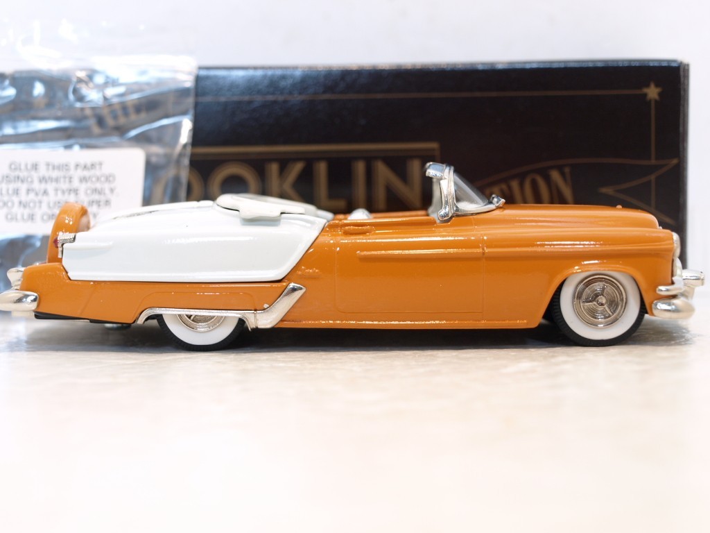 Brooklin Models BRK.39X & 71X 1953 Oldsmobile Fiesta & Speedboat