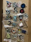 (20) WALT DISNEY WORLD MICKEY MOUSE PIN LOT⭐️ — photo 1