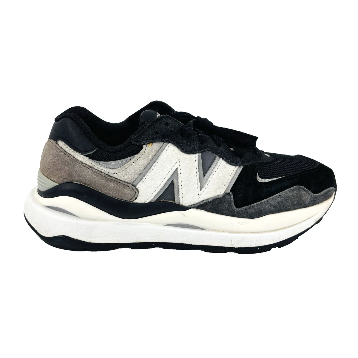 FIGS x New Balance 57/40 Black White for Sale | Authenticity  display picture 1