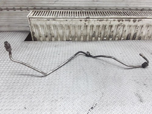 Volkswagen Touran I 2007 Diesel 77kW Turbolader Ölleitung Ölschlauch