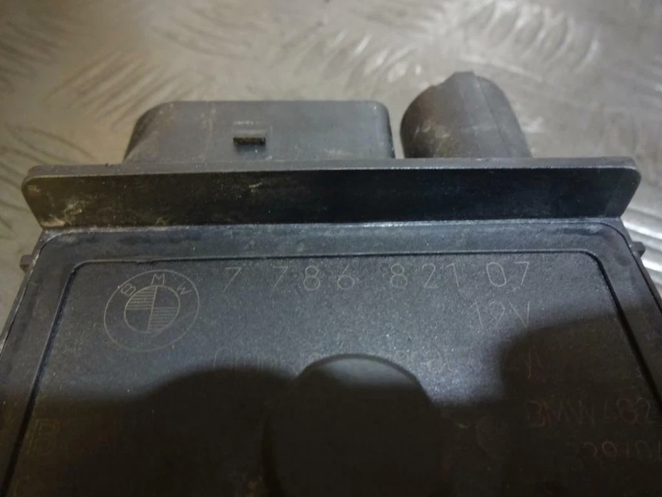 Centralina BMW 3 Touring (E46) 320 d 778682107 - Immagine 2 di 2