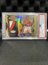 Justin Fields 2021 Certified Patch Rookie gold /25 PSA 9 ON CARD AUTO