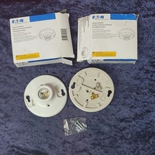 2 NOS Eaton Ceiling Lampholder 660W 4-Termina...