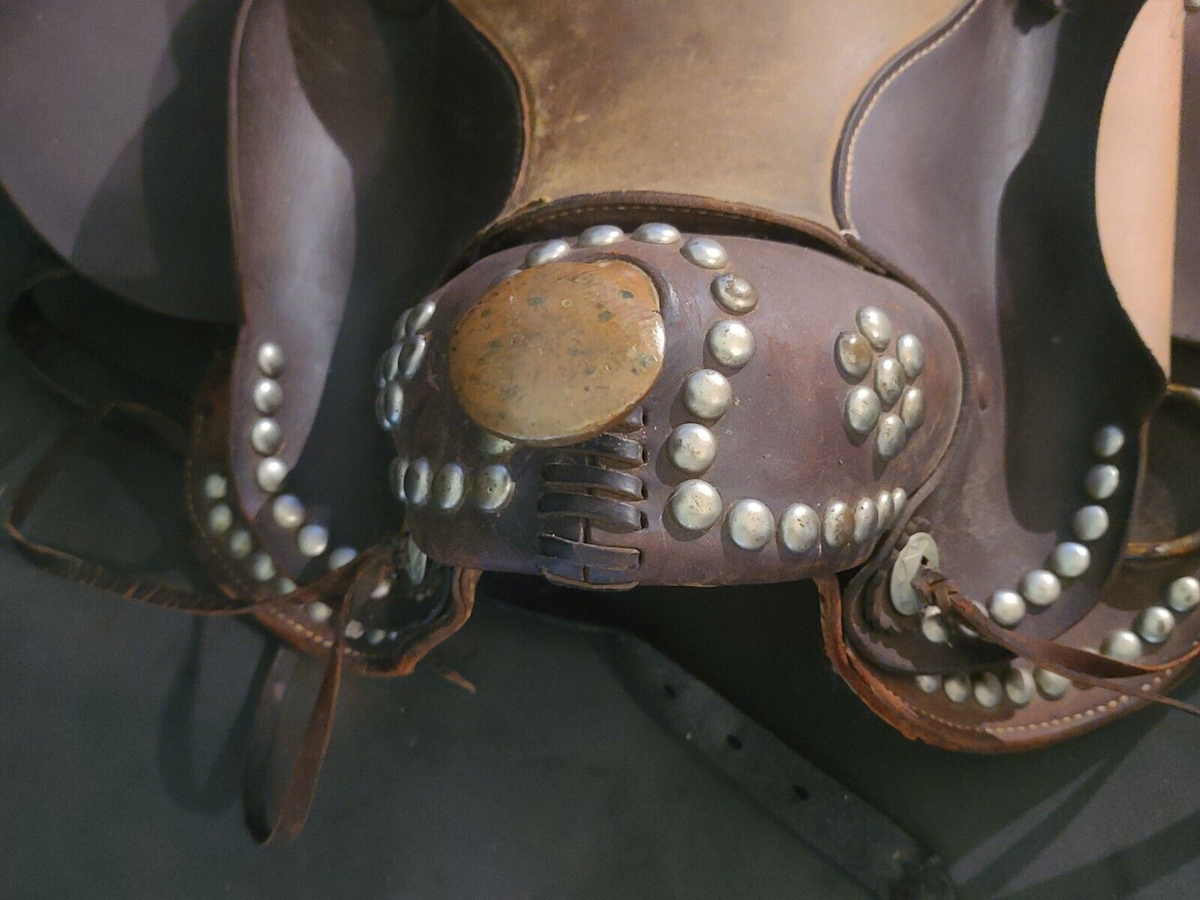 Ensemble Selle Western Enfant 8 Pouces – Cuir Roughout Marron, Avec Têtière, Poitrail Et Rênes