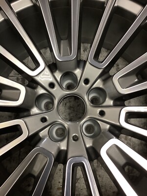 BMW X7 2019 2020 2021 86537 aluminum OEM wheel rim 22 x 9.5 Front