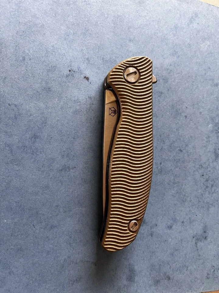 Cuchillo plegable con lengüeta de aleta. Cerradura de revestimiento. Básculas de mango G10. ¡¡Muy sólido!!! Foto 4 de 4