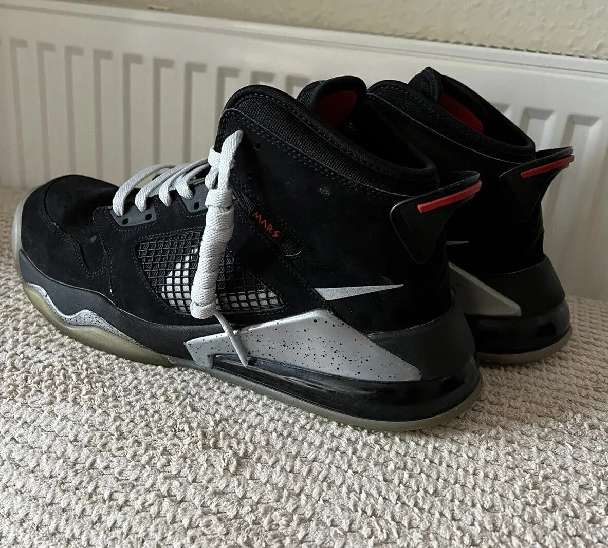 Jordan mars cheap 270 black