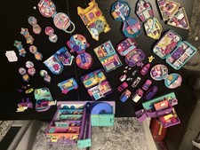 Huge Bundle Of Polly Pocket Play set Collections