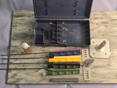 Lansky Deluxe 5-Stone Sharpener System Case Oil LM007 Pedestal Mount Precision