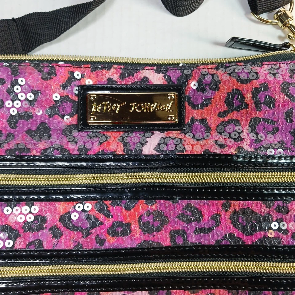 NEW Betsey Johnson Sequined Leopard Cheetah Crossbody Shoulder Bag 11 x 11  - Image 2 of 4