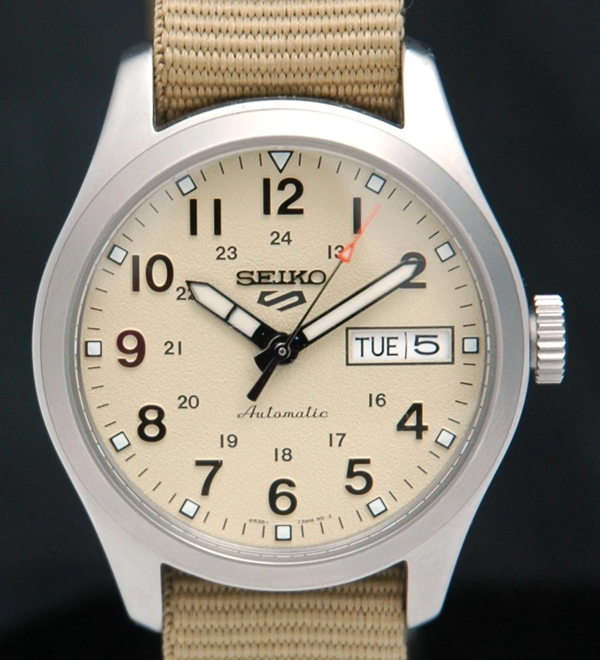 RELOJ SEIKO 5 Sports Field automático para hombre esfera beige kit desierto 24J SRPJ83 4R36 Foto 2 de 4