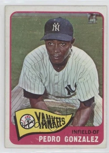 1965 O-Pee-Chee Baseball Pedro Gonzalez #97 PSA 8
