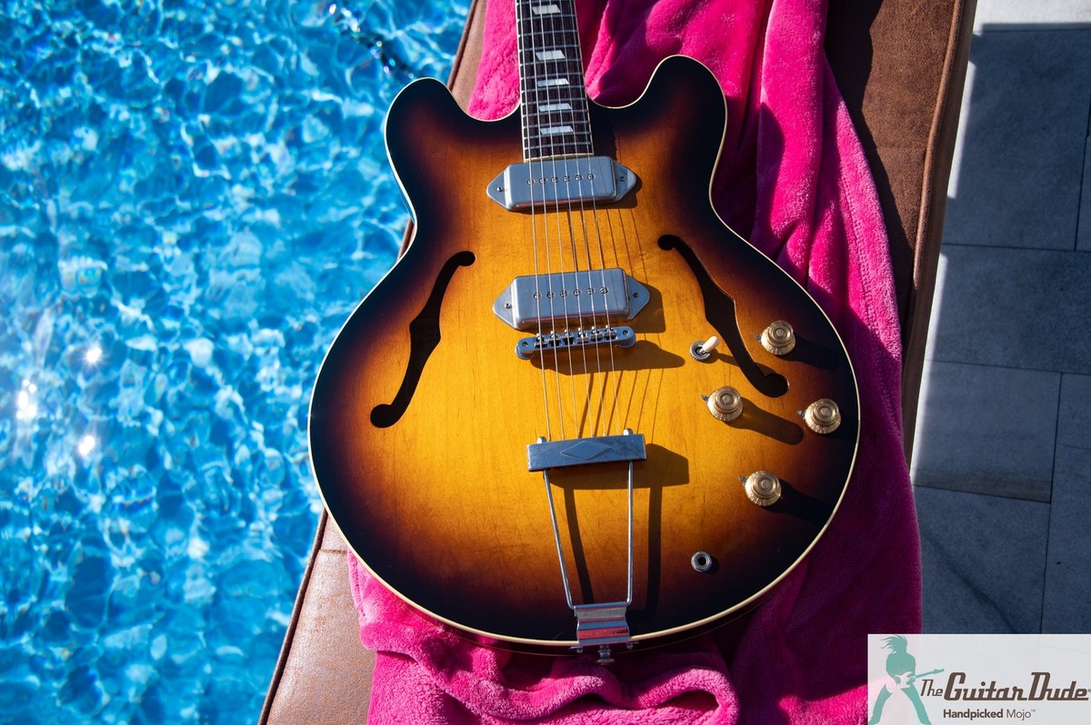Classic 1985 Epiphone Casino - Vintage Sunburst - Made in Classic 1985 Epiphone Casino - Vintage Sunburst - Made in