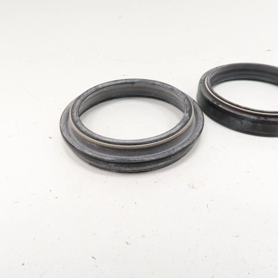 Husqvarna TE 310 - Juego de sellos de horquilla nuevos - 2012 TE310 OEM Foto 3 de 4