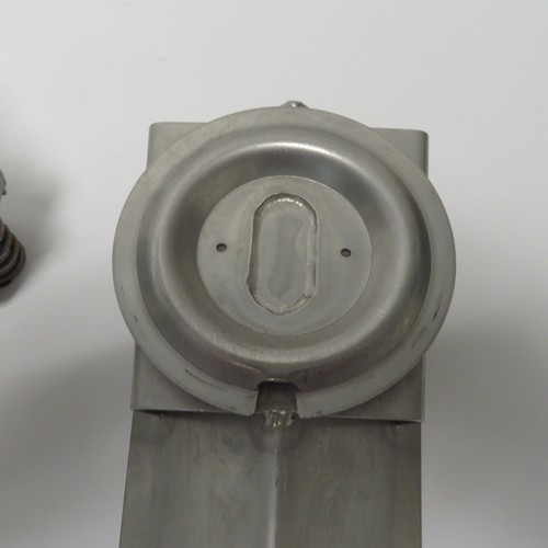 SYNTRON F-TO-D Magnetic Feeder W/ 13" Trough FREE Same Day SHIPPING - Picture 9 of 10
