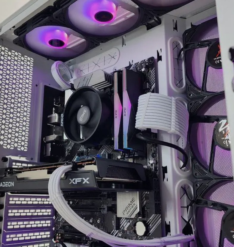 Gaming PC Ryzen 5 5500 16GB RAM 1TB SSD RX 6600 8GB Windows 11 