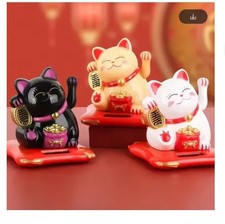 Solar Powered Chinese Maneki Neko Lucky Waving Beckoning Fortune Gift Cat Decor