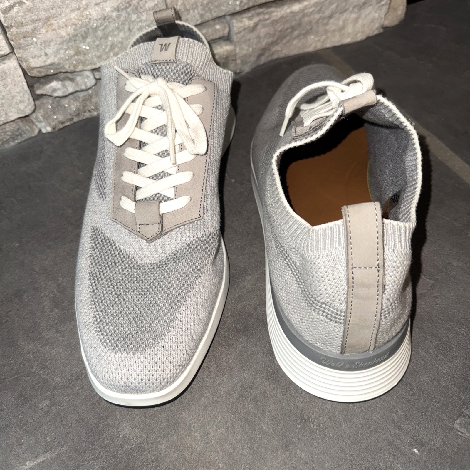 SAOLA Scarpe uomo Wolf & Shepherd taglia 12 sneakers grigie in maglia leggere facili da infilare