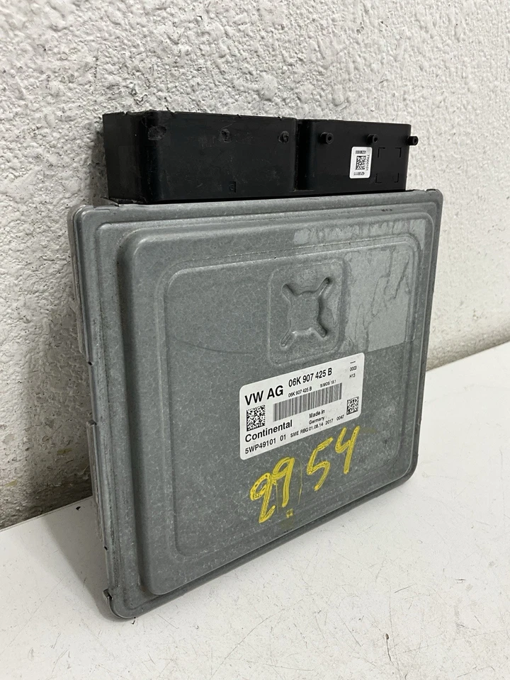 Модуль управления двигателем 2015 Audi A3 06K907425B от оригинального производителя - Изображение 2 из 4
