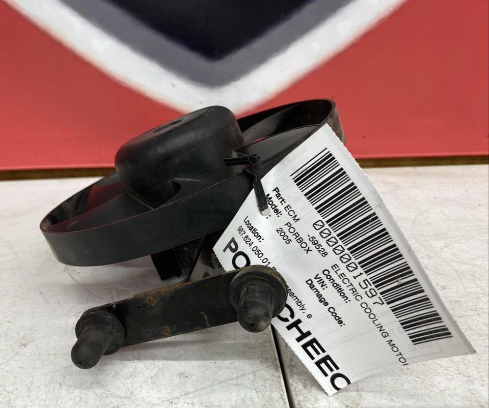 Ventilador de refrigeración de bahía de motor Porsche Boxster 987,2 2011 98762405001 Foto 3 de 4
