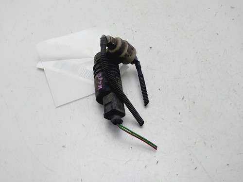 1T0955651A waschwasserpumpe für VOLKSWAGEN GOLF PLUS V (5M1) 9189718