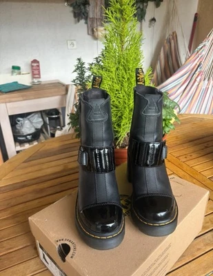 Dr Martens Édition Limitée - Photo 1/4