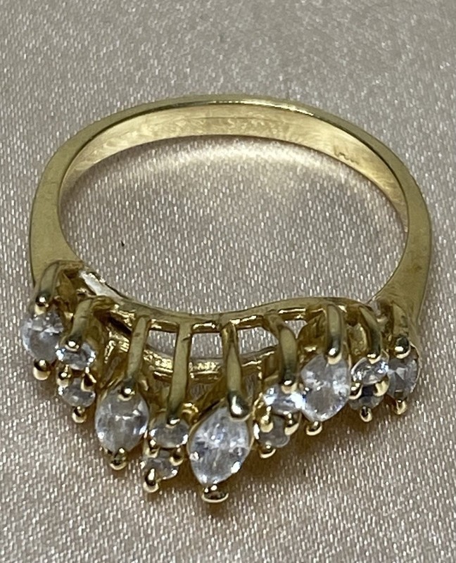 Vintage 14K Gold Ring Cubic Zirconia Round And Marquise Cut 3.52g Sz 6.75