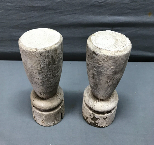 Pair of Turned 7" Wood Shabby White Spindles Candle Chunky Holders Old 1868-24B - Picture 3 of 9