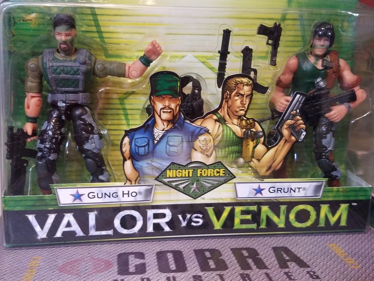 GI JOE~ 2004 NIGHT FORCE GRUNT & GUNG HO ~ MISB MOC VALOR vs VENOM