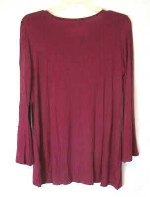 DG2 Diane Gilman Hi Lo V Neck Shirt Medium Purple Tulip Hem DG2 Diane Gilman Hi Lo V Neck Shirt Medium Purple Tulip Hem